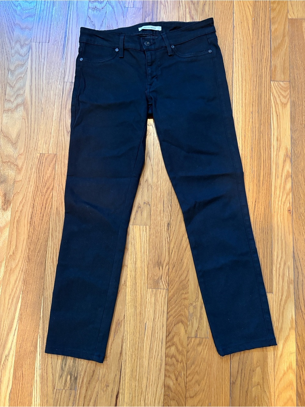 Rich & Skinny Women’s Slim Fit dark black jeans in size 27